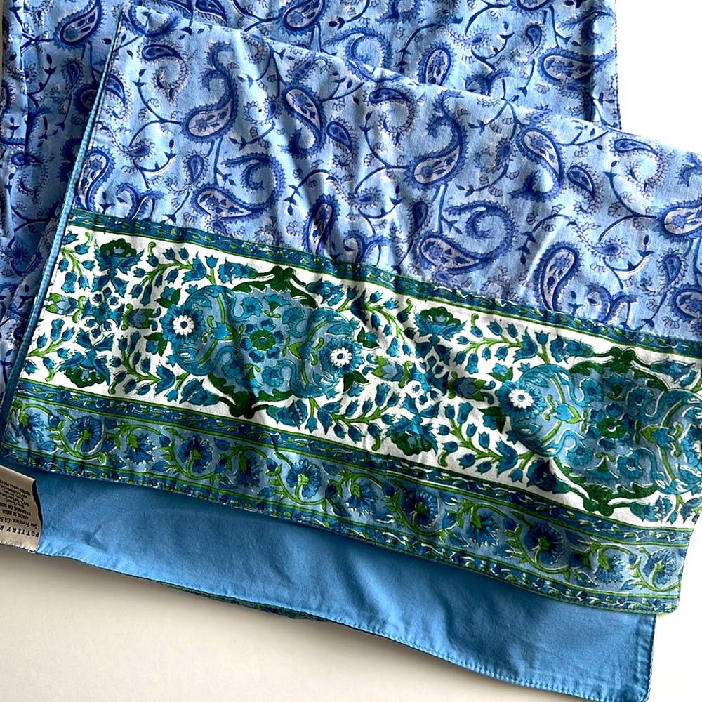 Beautiful Pottery Barn all cotton runner. Size 18” x 108”.